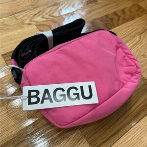 BAGGU Camera Crossbody - Azalea Pink NWT